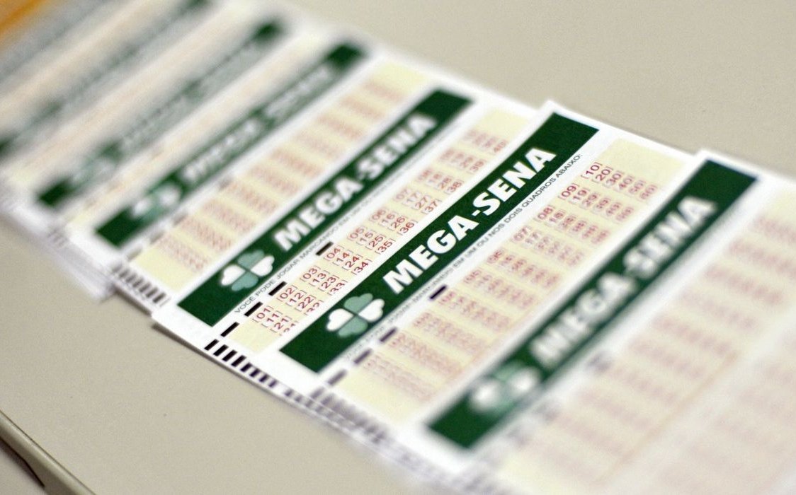 Mega-Sena acumula para R$ 52 milhões; veja os números sorteados