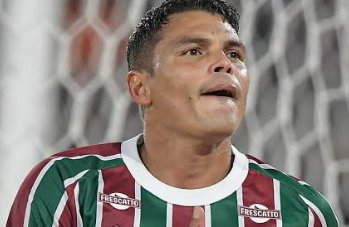 “Eu falhei de novo”: Thiago Silva se emociona após eliminação do Fluminense na Libertadores